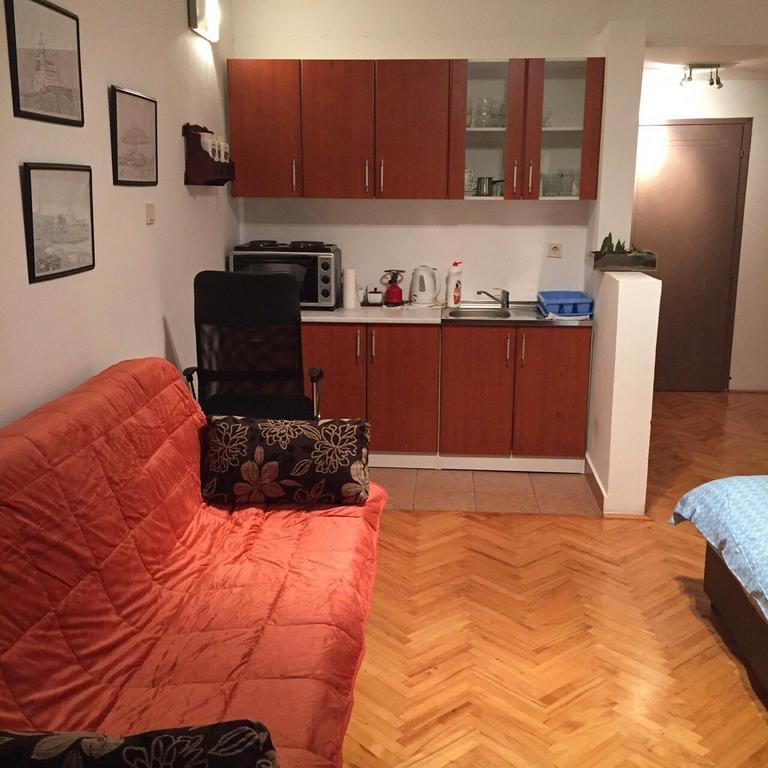 Apartment The Royal Pg Podgorica Exterior photo